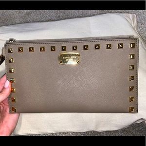 Michael Kors large wristlet